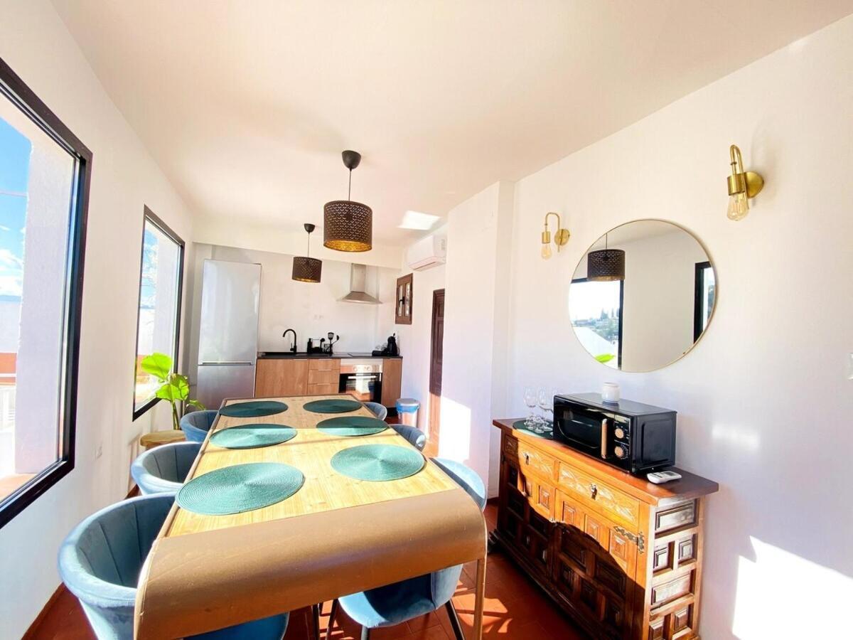 La Casa De Carro - Hostatel Villa กรานาดา ภายนอก รูปภาพ